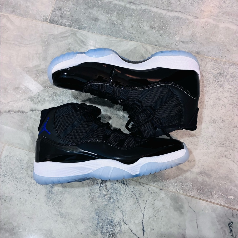 Jordan 11 space jams
